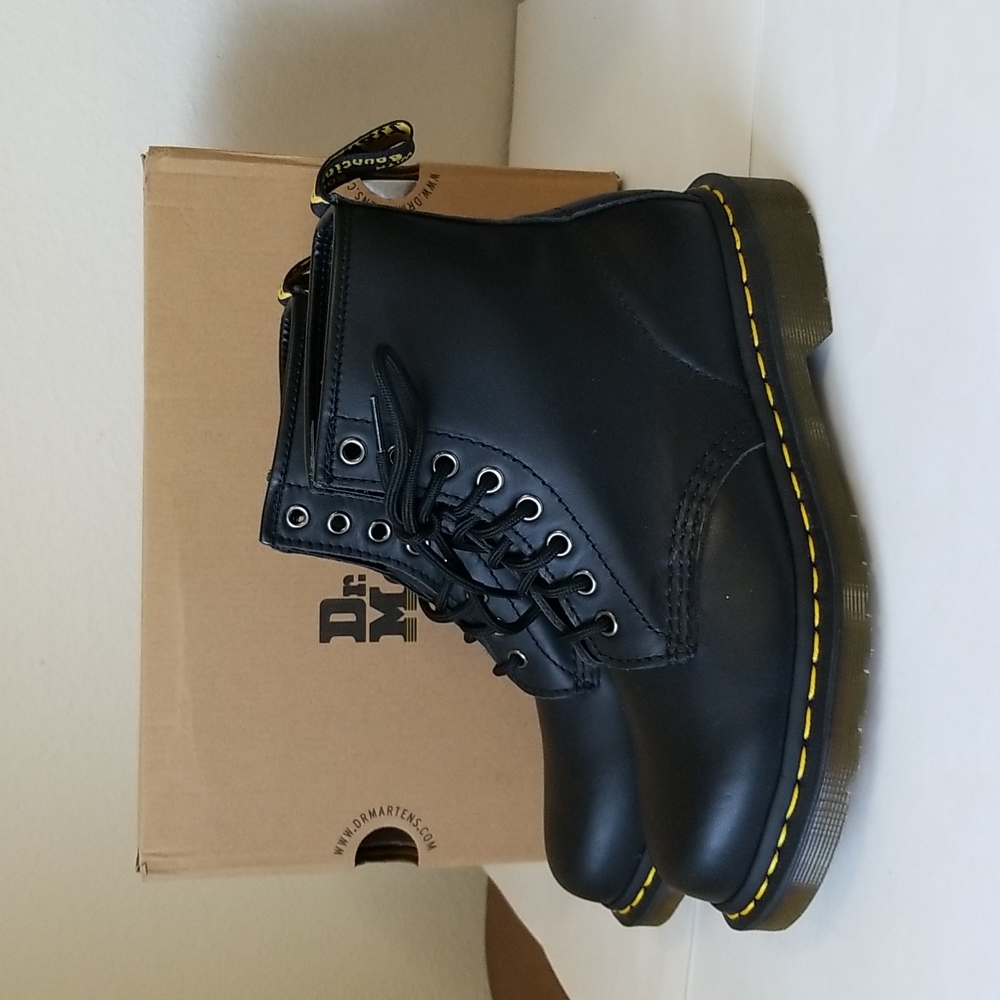 Dr. Marten's 1460 Women's Nappa Leather Lace Up Boots - Size 8